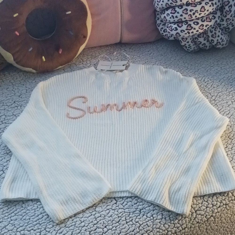 White Ribbed Knit Sweater - Summer